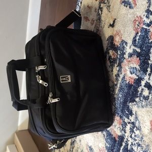 Travelpro carry on bag
